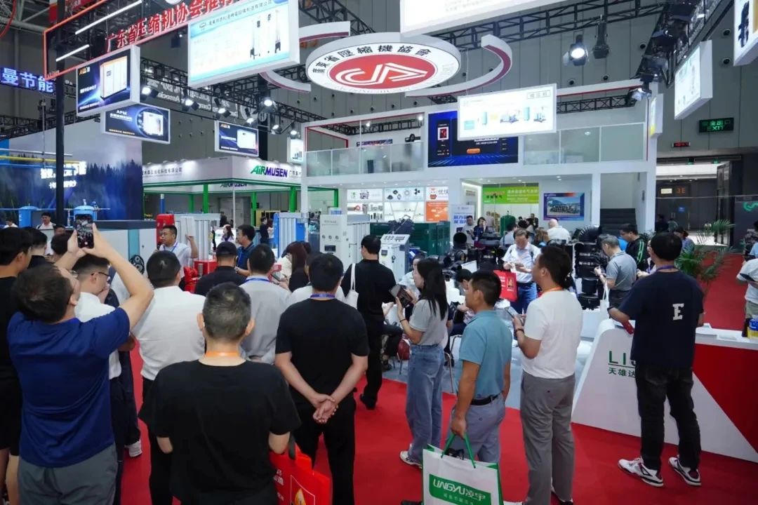 1723190894657955.jpg 72010b7d8addf09fc4cdb09ad9f5d7df.jpg